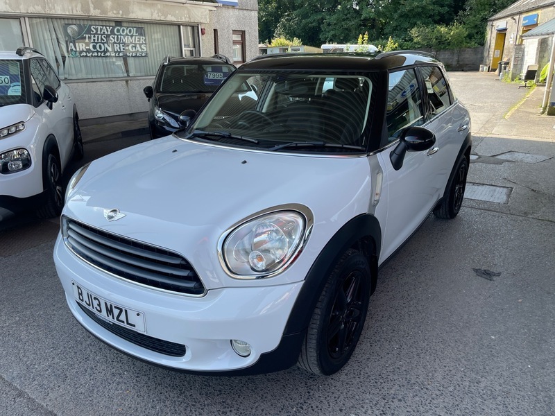 Mini Countryman Cooper White #3
