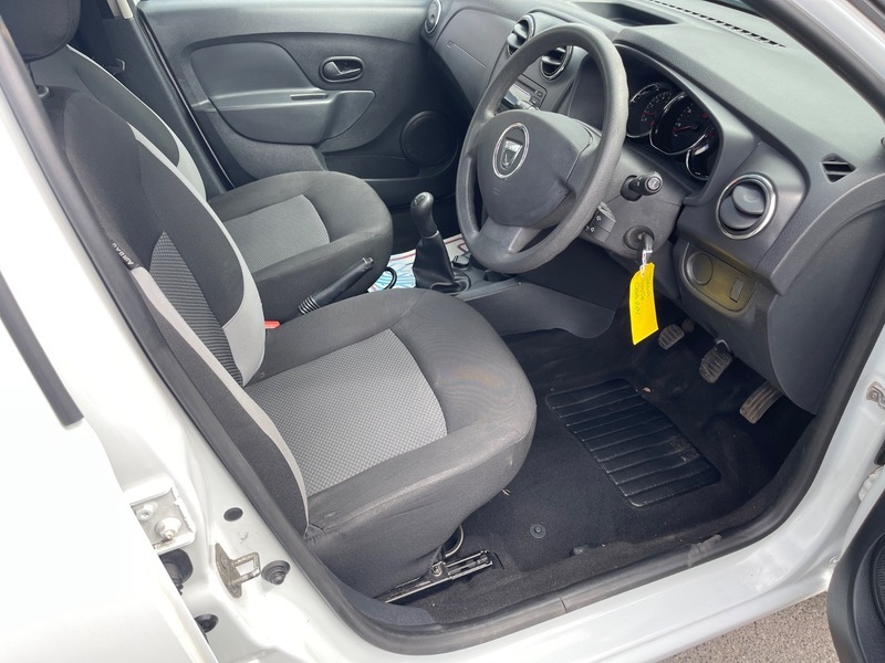 Dacia Sandero 1.2 16V 75 Ambiance Silver #15