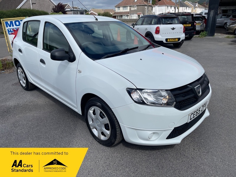 Dacia Sandero Ambiance White