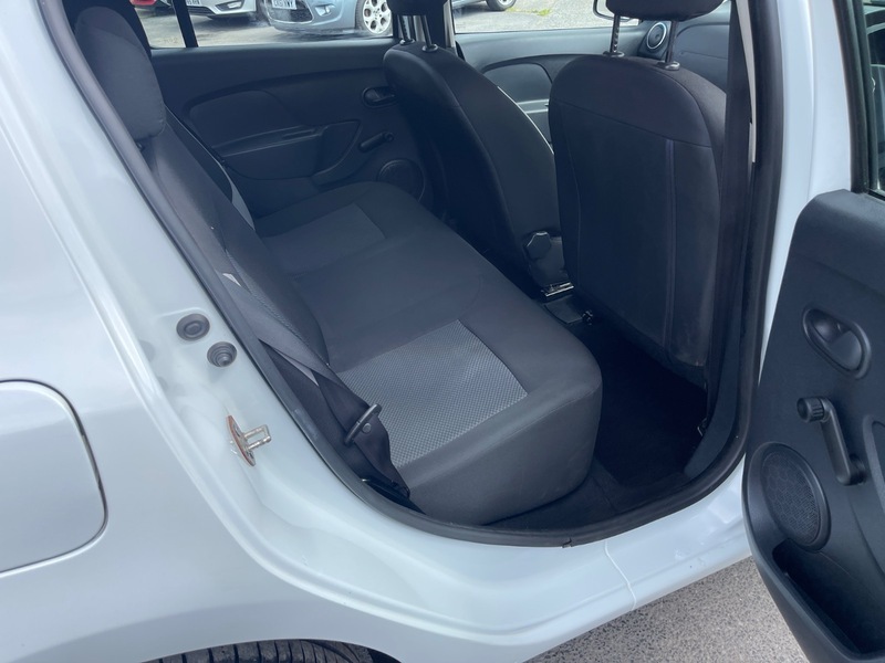 Dacia Sandero 1.2 16V 75 Ambiance Silver #14