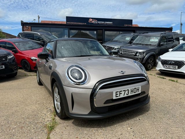 Mini Hatch 1.5 Cooper Classic Hatchback Steptronic Grey