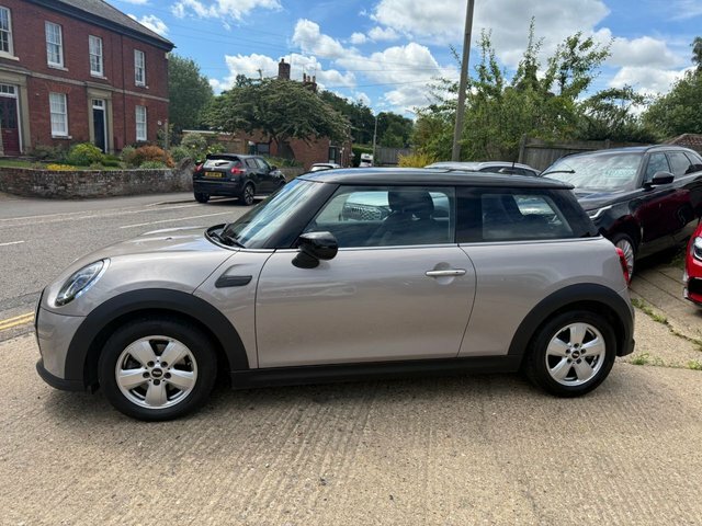 Mini Hatch 1.5 Cooper Classic Hatchback Steptronic EF73HOH Grey #4