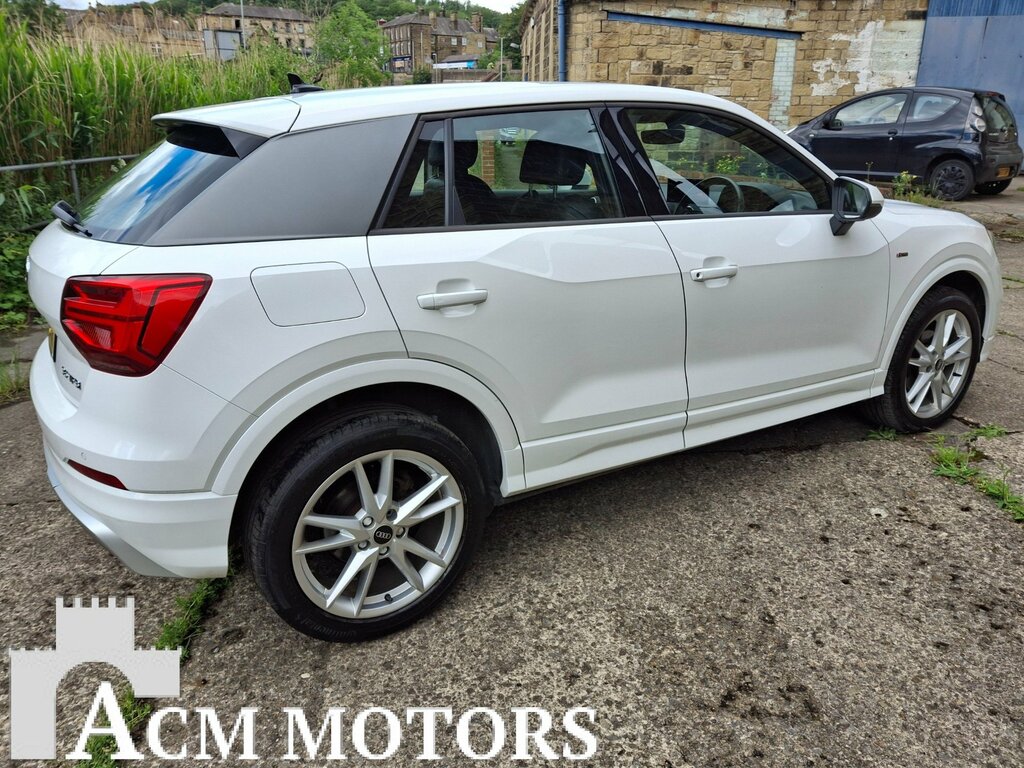 Audi Q2 1.5 Tfsi Cod 35 S Line Suv Euro RO70OHH White #3