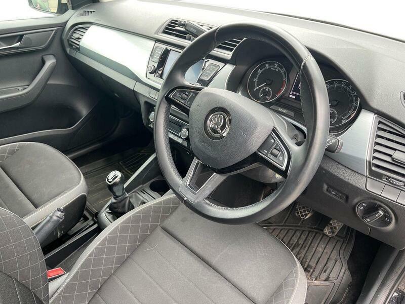 Skoda Fabia 1.0 Colour Edition Euro 6 Ss KP68LFK Black #3