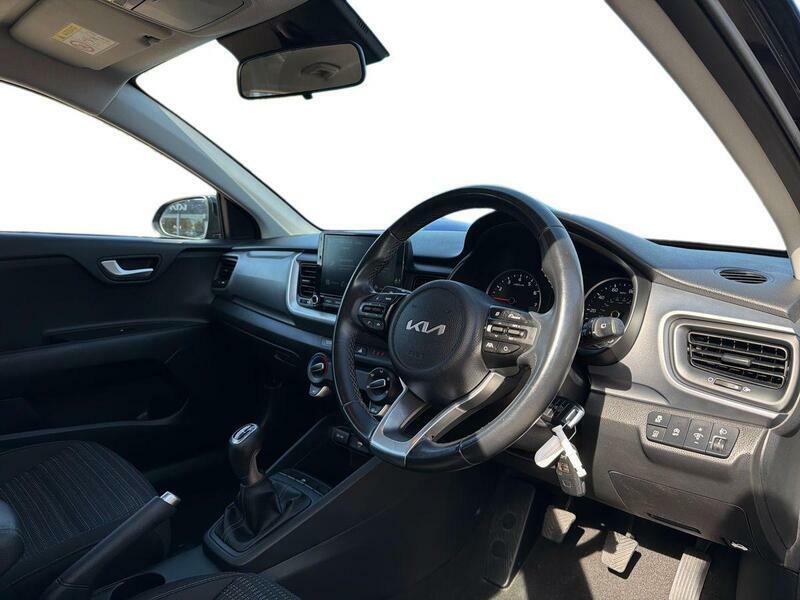 Kia Stonic 1.0 T-gdi 2 Euro 6 Ss FP23KPG Black #3