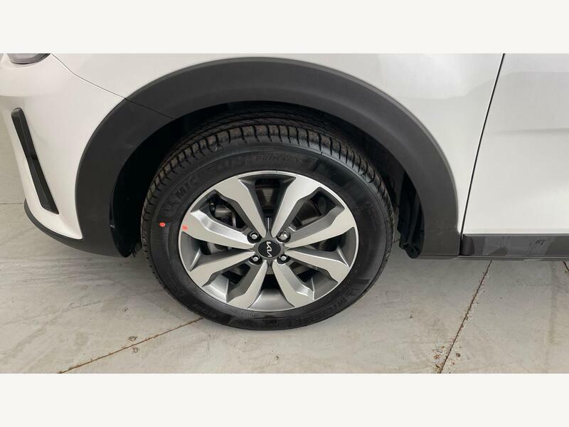 Kia Stonic 1.0T Gdi 98 2 White #13