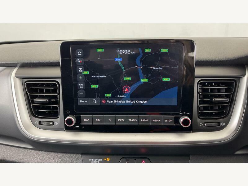 Kia Stonic 1.0T Gdi 98 2 White #9