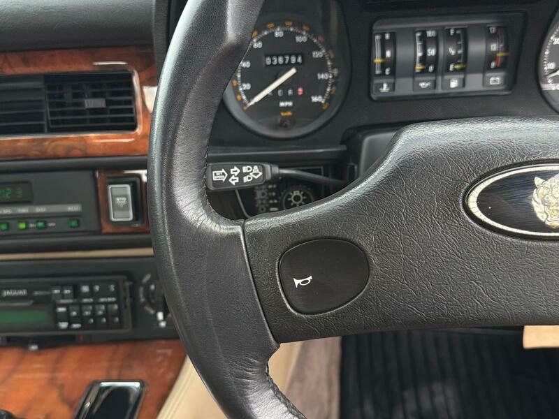 Jaguar XJS 5.3 V12 - Ultra Low Mileage And Owners Red #16