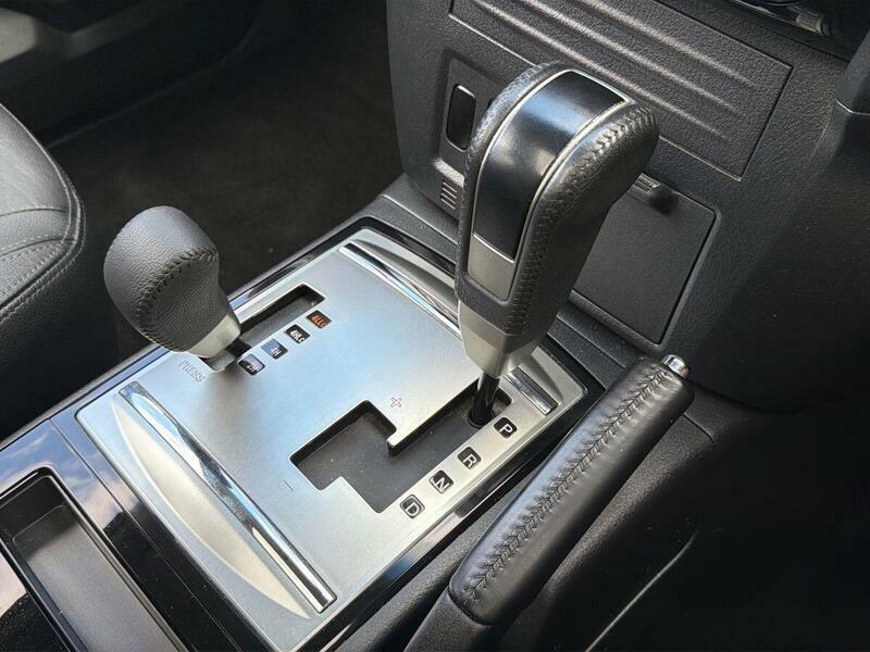 Mitsubishi Shogun 3.2L Di-dc 187 Sg5 Grey #29