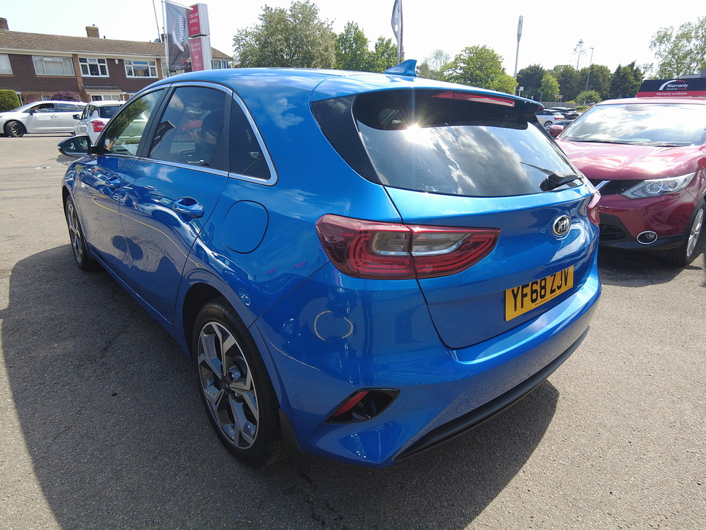 Kia Ceed T-gdi Blue Edition YF68ZJV Blue #5