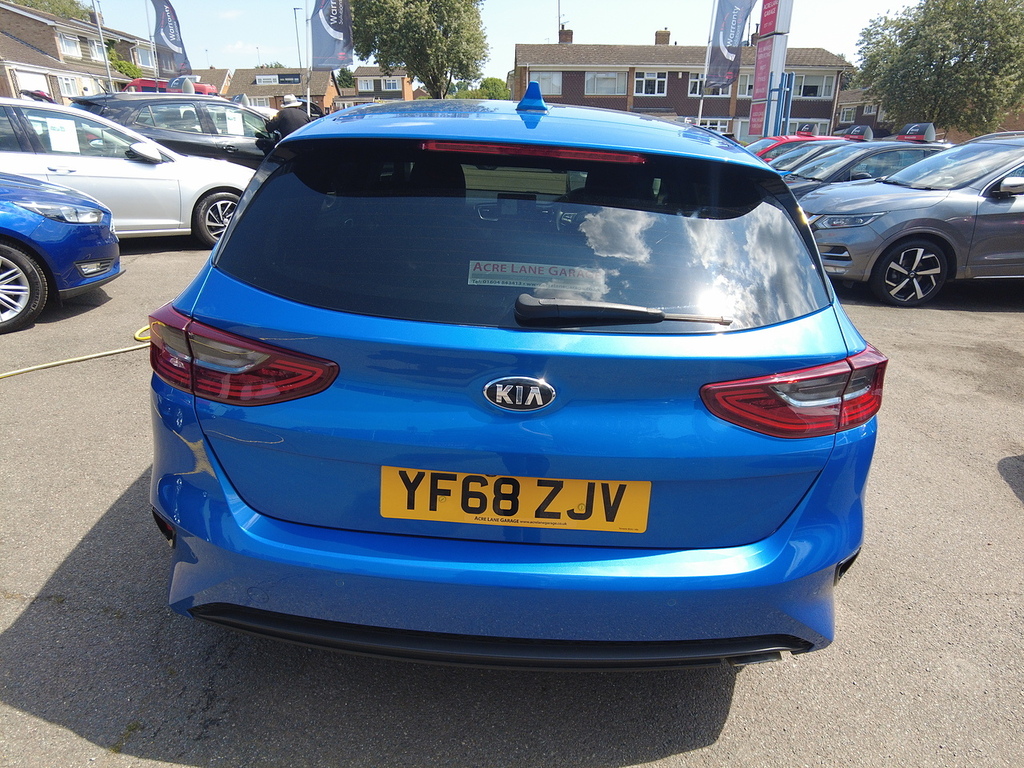 Kia Ceed T-gdi Blue Edition YF68ZJV Blue #4