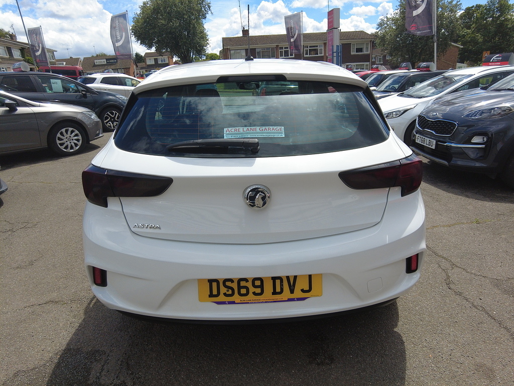 Vauxhall Astra I Turbo Sri VX Line DS69DVJ White #4