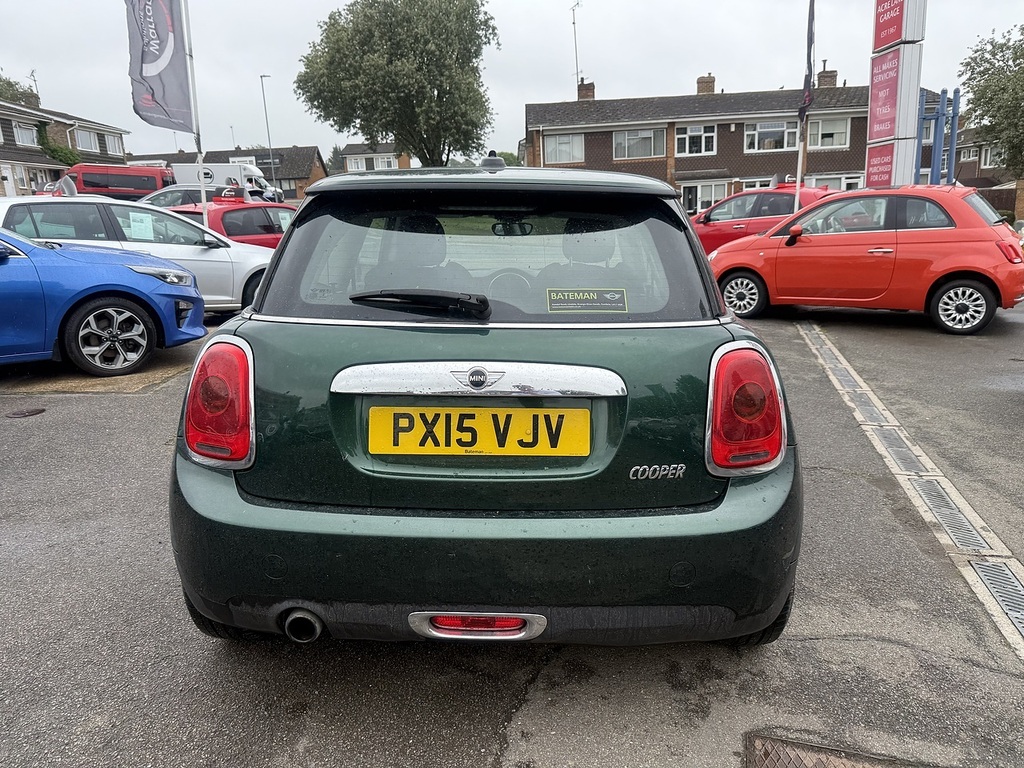 Mini Hatch Cooper Green #4