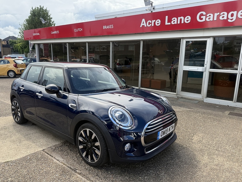 Mini Hatch Cooper Exclusive Blue