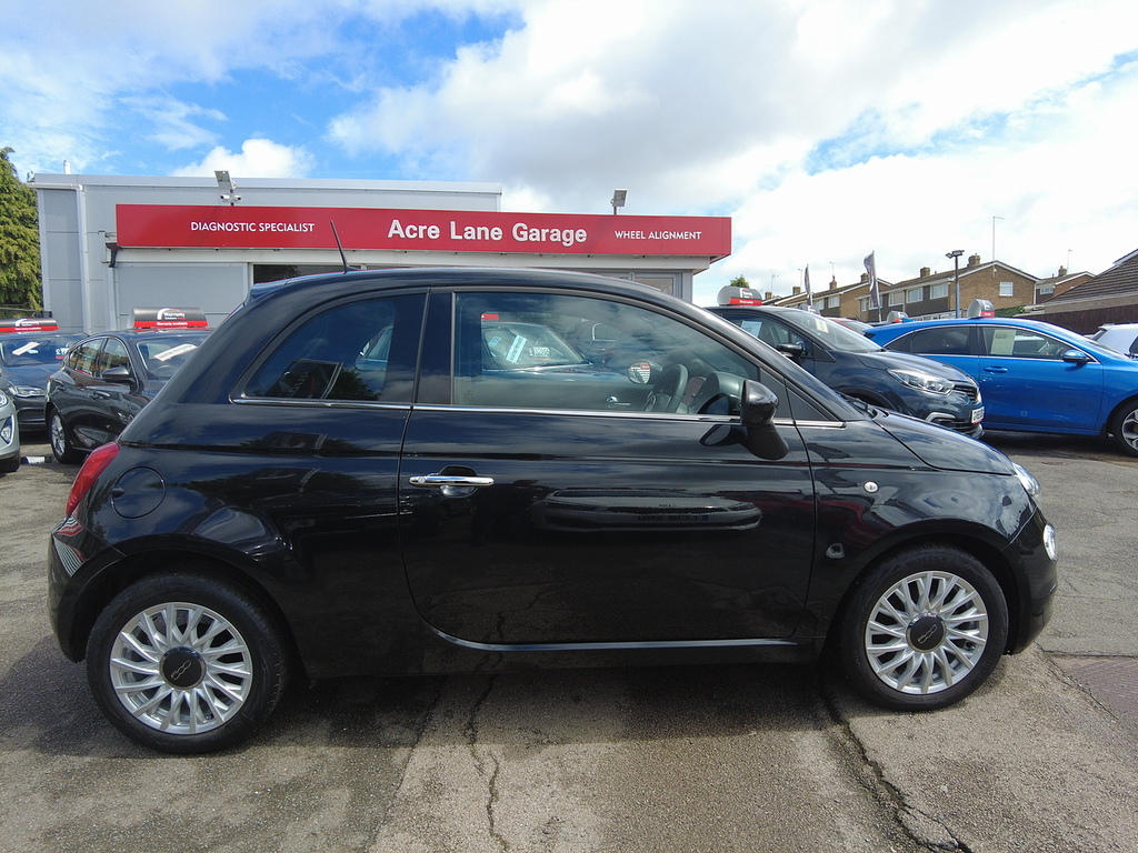 Fiat 500 Lounge Black #2
