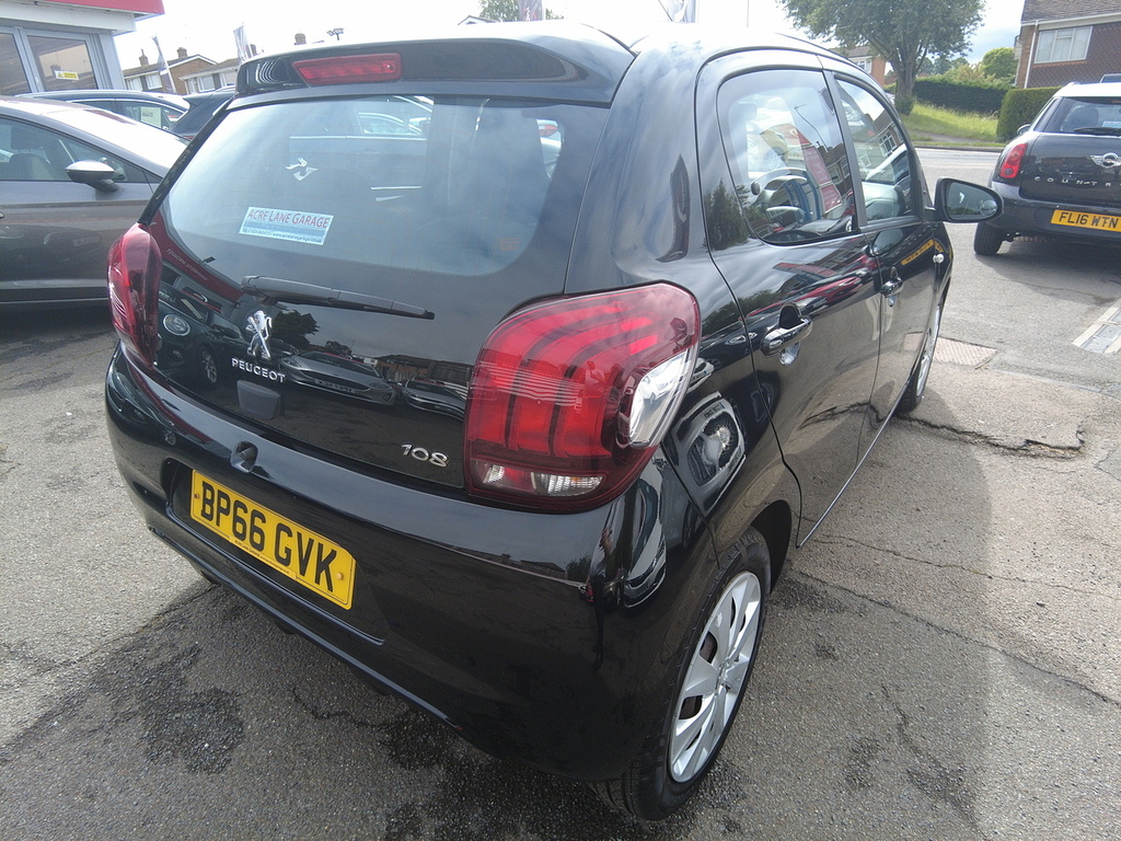 Peugeot 108 Active Black #3