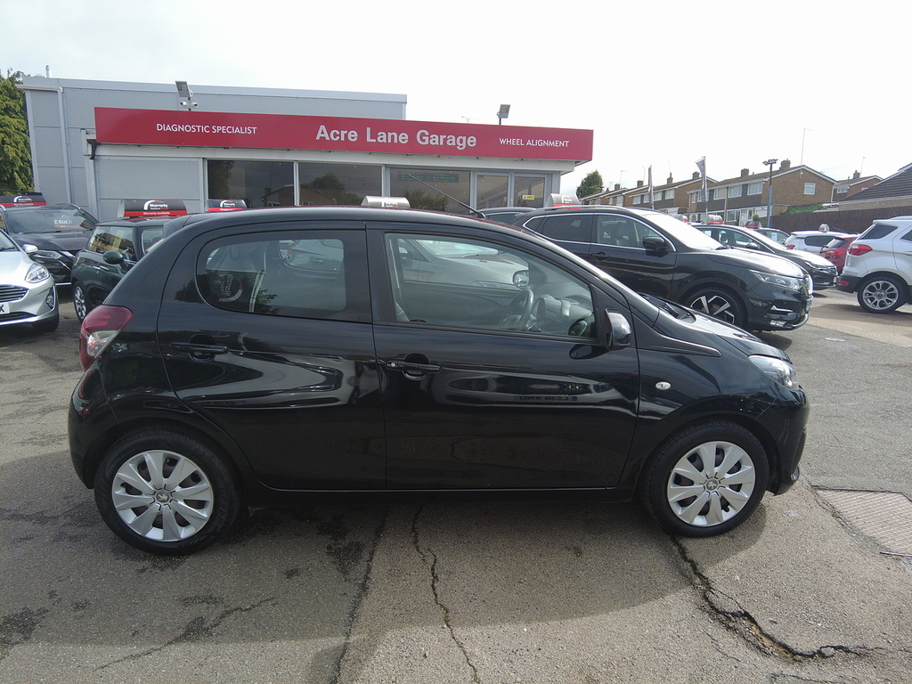 Peugeot 108 Active Black #2