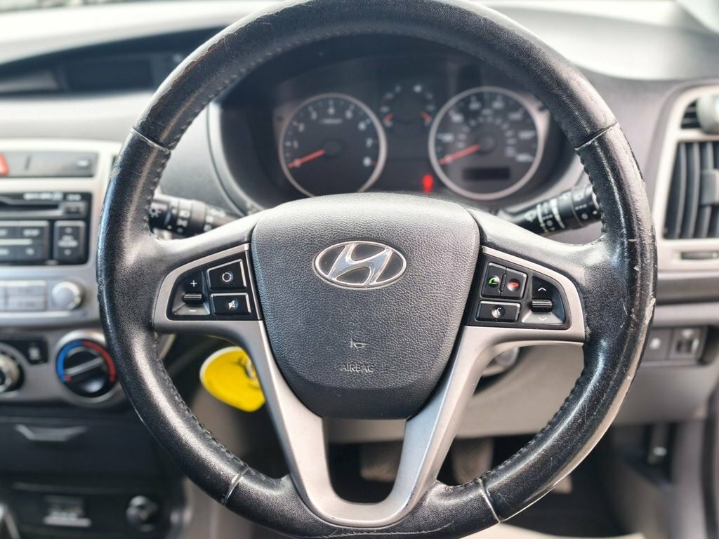 Hyundai I20 1.2L Active Blue #3