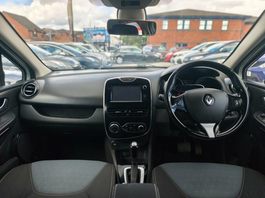 Renault Clio 1.5L Dynamique S Nav White #6