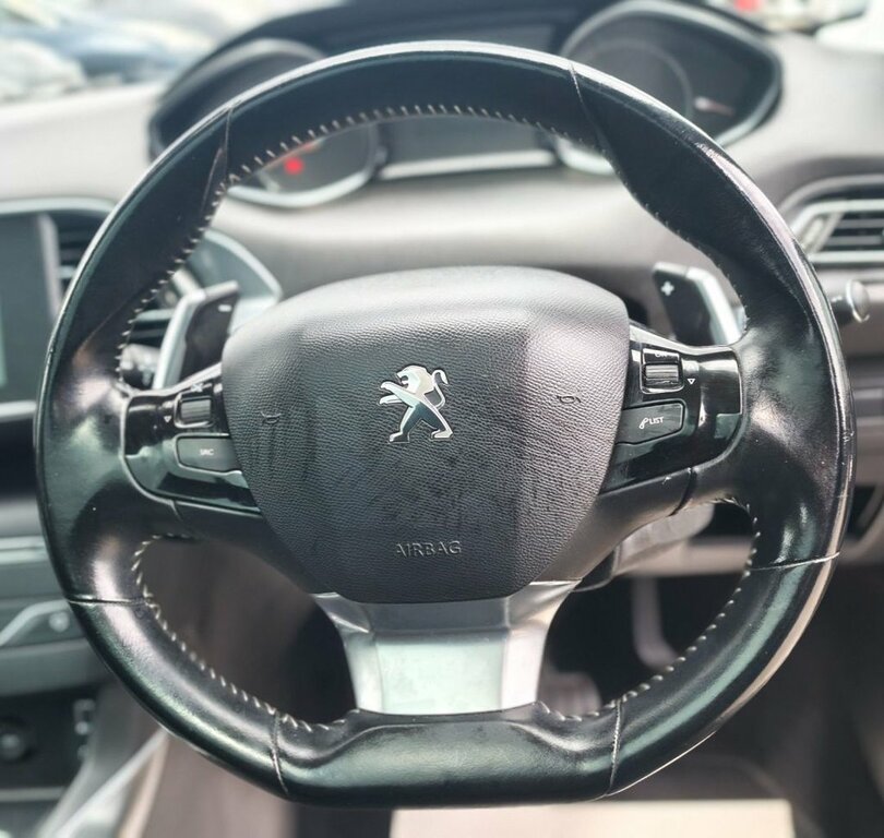 Peugeot 308 1.2L Allure Grey #3