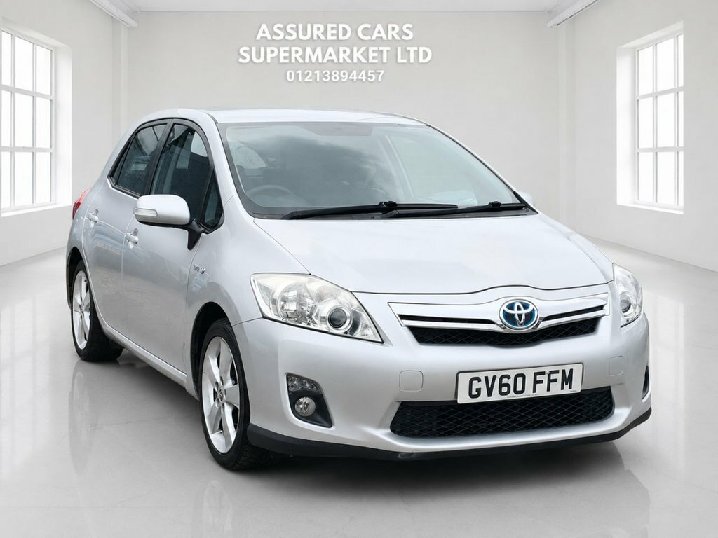 Toyota Auris 1.8L T4 Silver #4