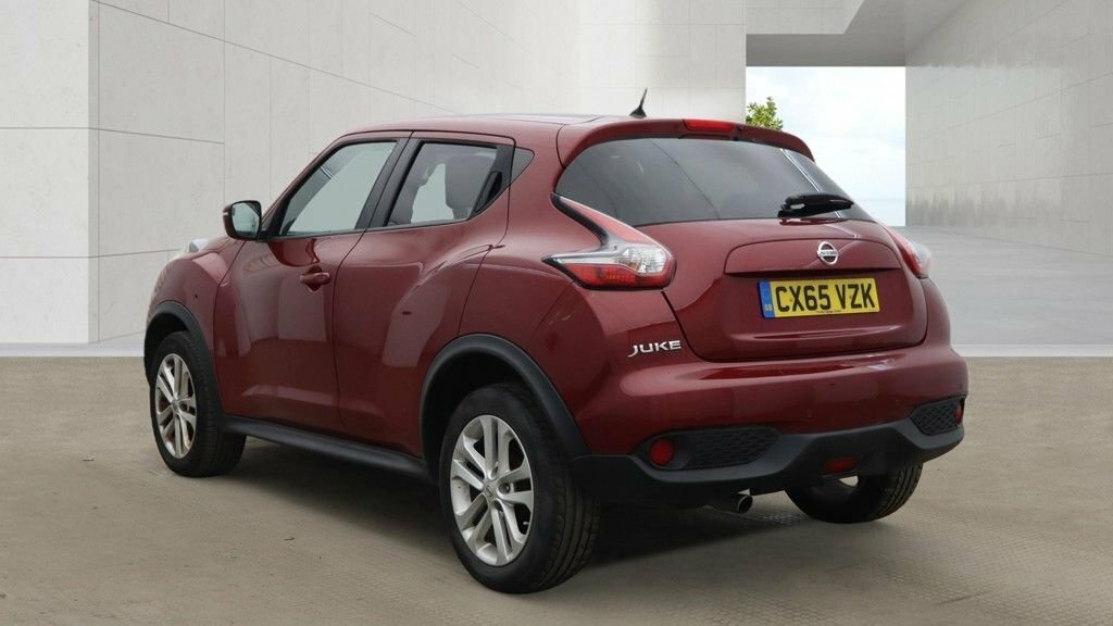 Nissan Juke 1.6L Acenta Red #2
