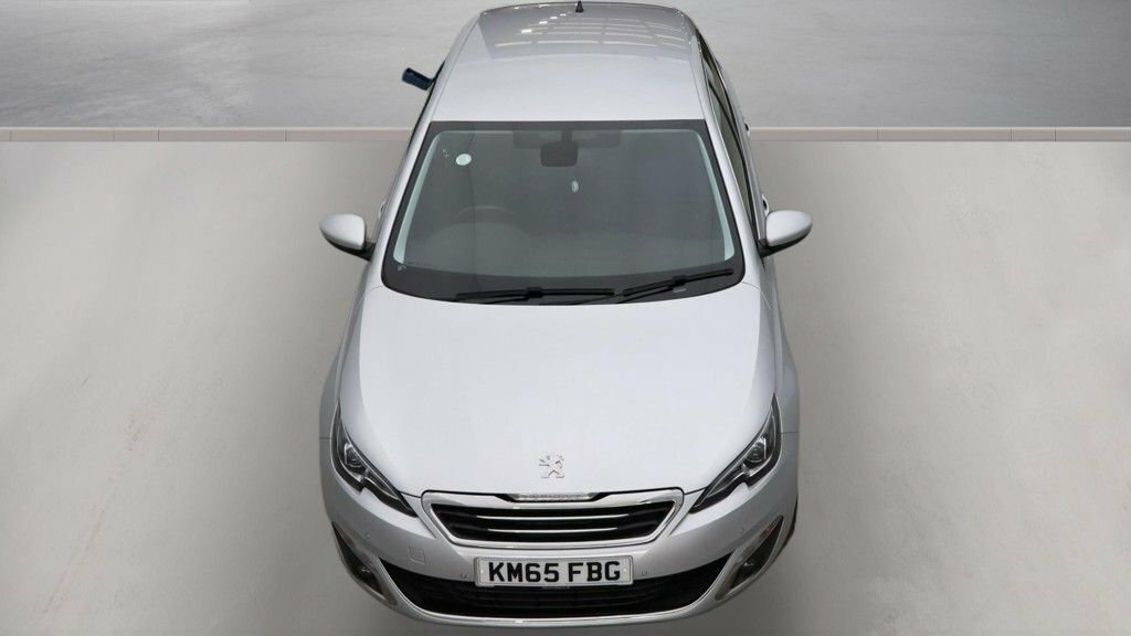 Peugeot 308 Allure Red #7