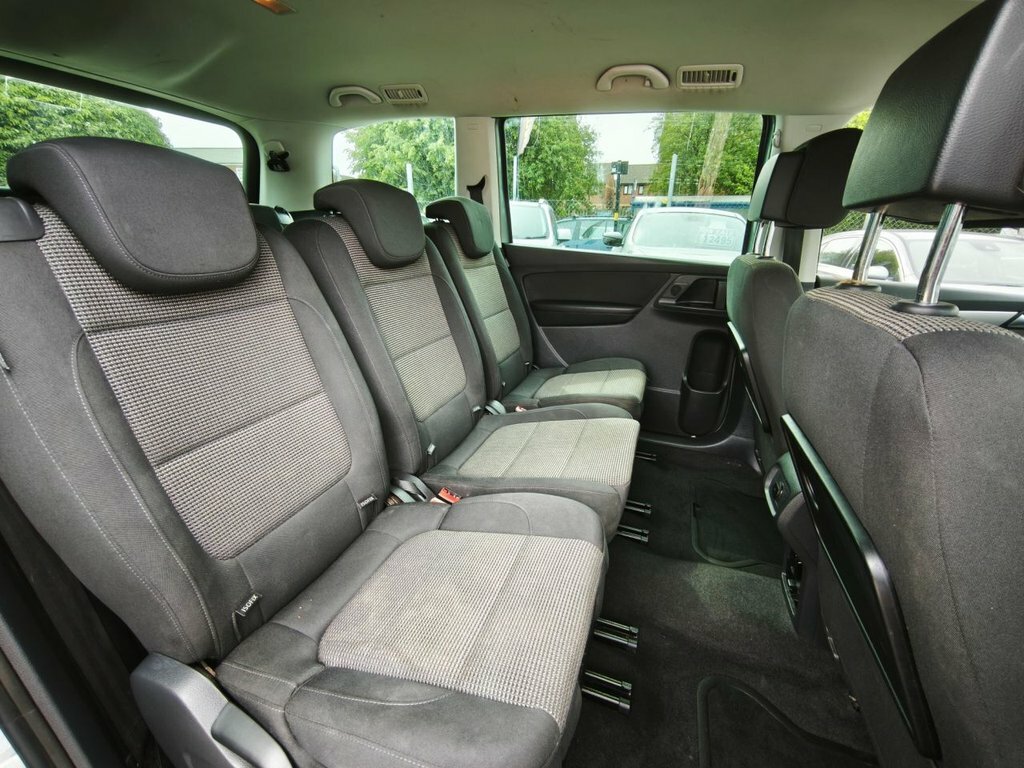 Volkswagen Sharan Mpv 2.0 Tdi Bluemotion Tech Se 201565 Grey #16