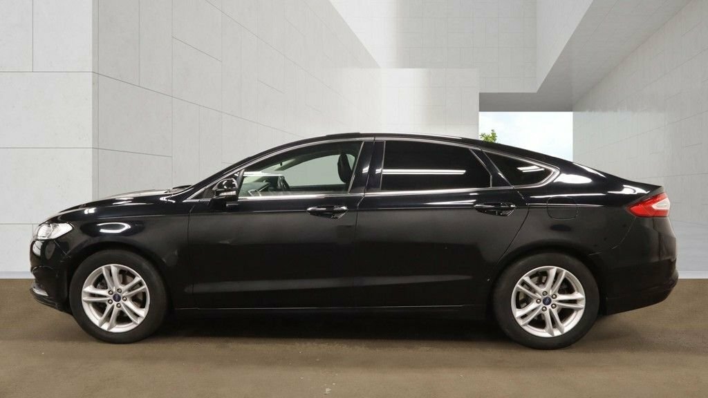 Ford Mondeo 2L Zetec Edition Black #6