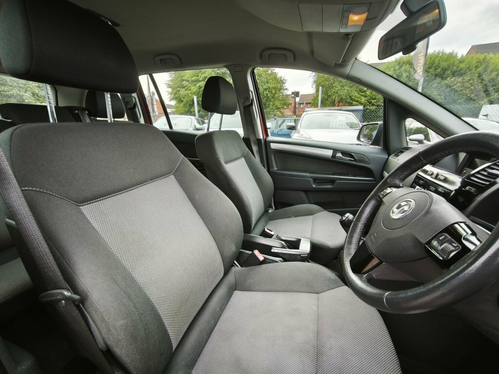 Vauxhall Zafira Design Nav 113 Silver #9