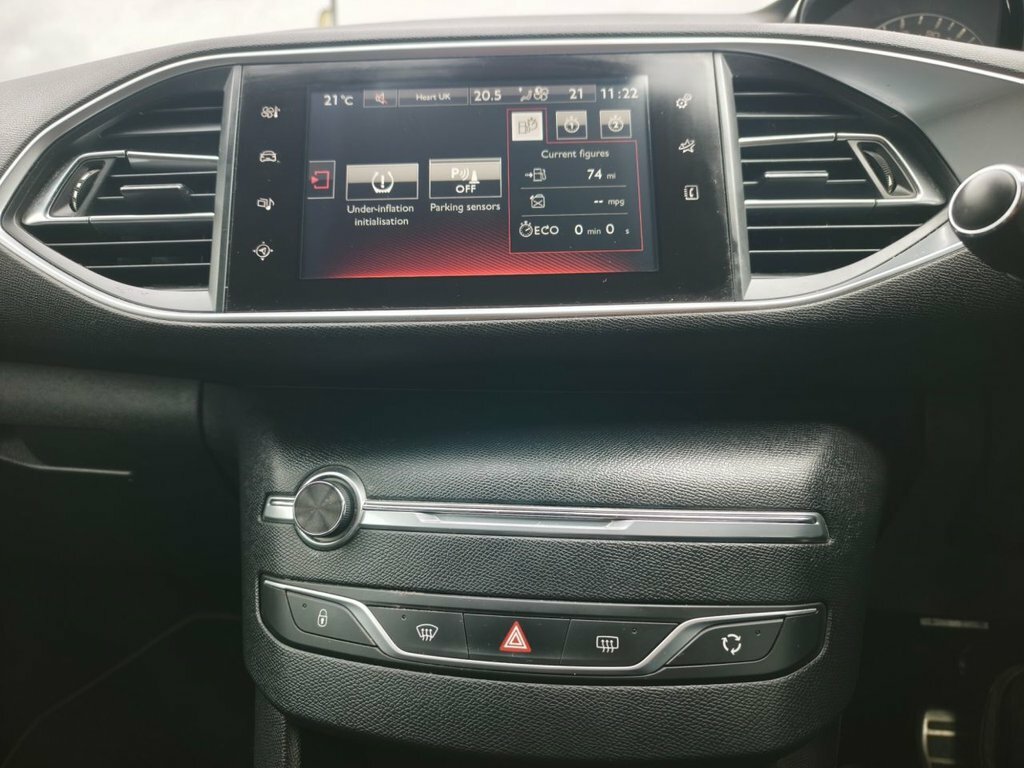 Peugeot 308 SW 1.2 Puretech Active Black #14