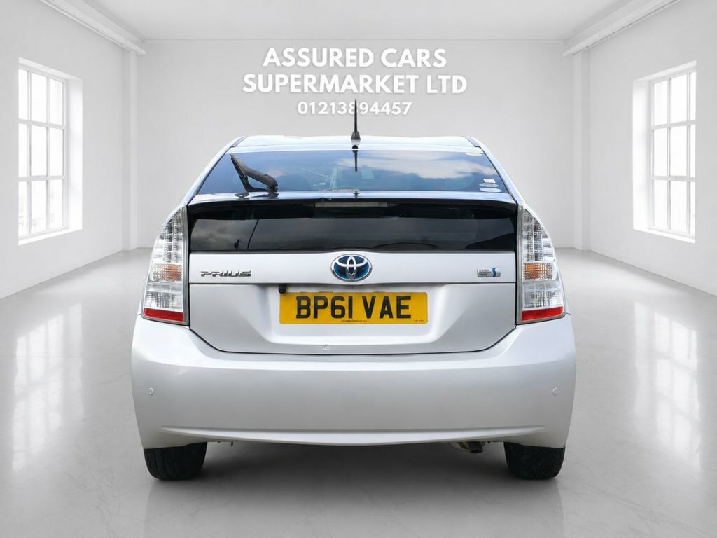 Toyota Prius 2.0 Phev Excel Cvt  #12