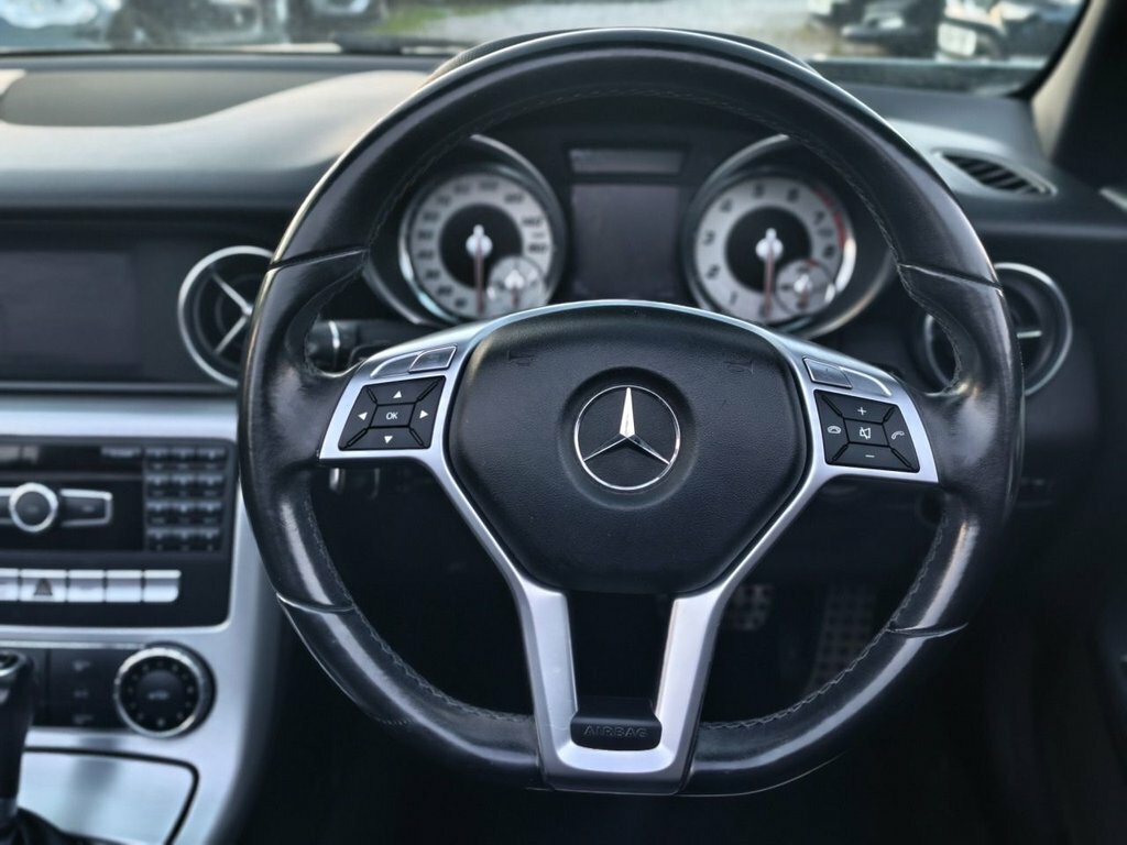 Mercedes-Benz SLK 1.8L Amg Sport Silver #3