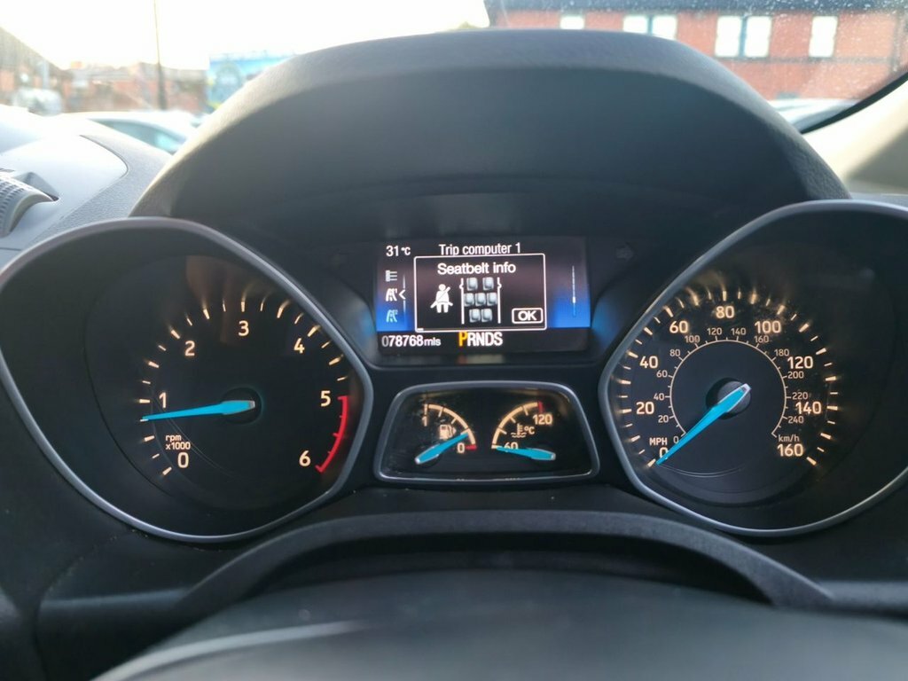 Ford Grand C-Max 1.0 Ecoboost 125 Zetec Red #17