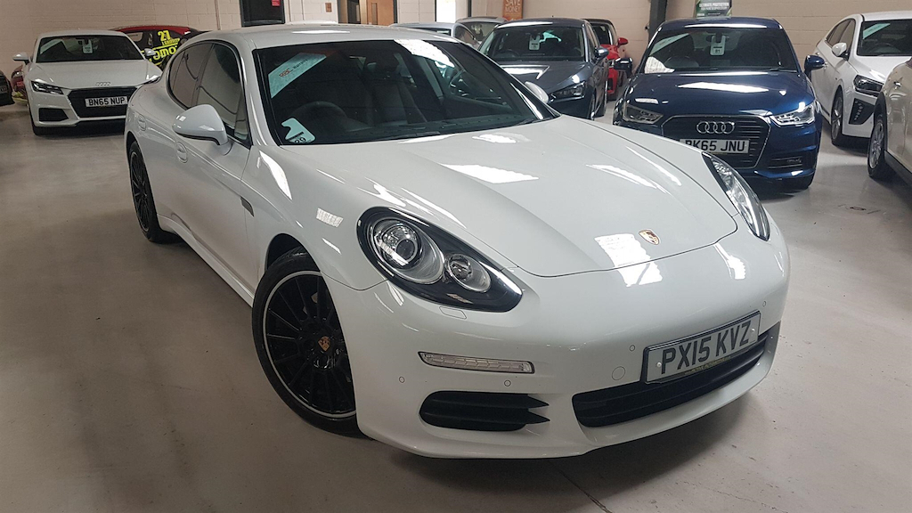 Porsche Panamera 3.0D V6 Tiptronics Euro 5 Ss PX15KVZ White
