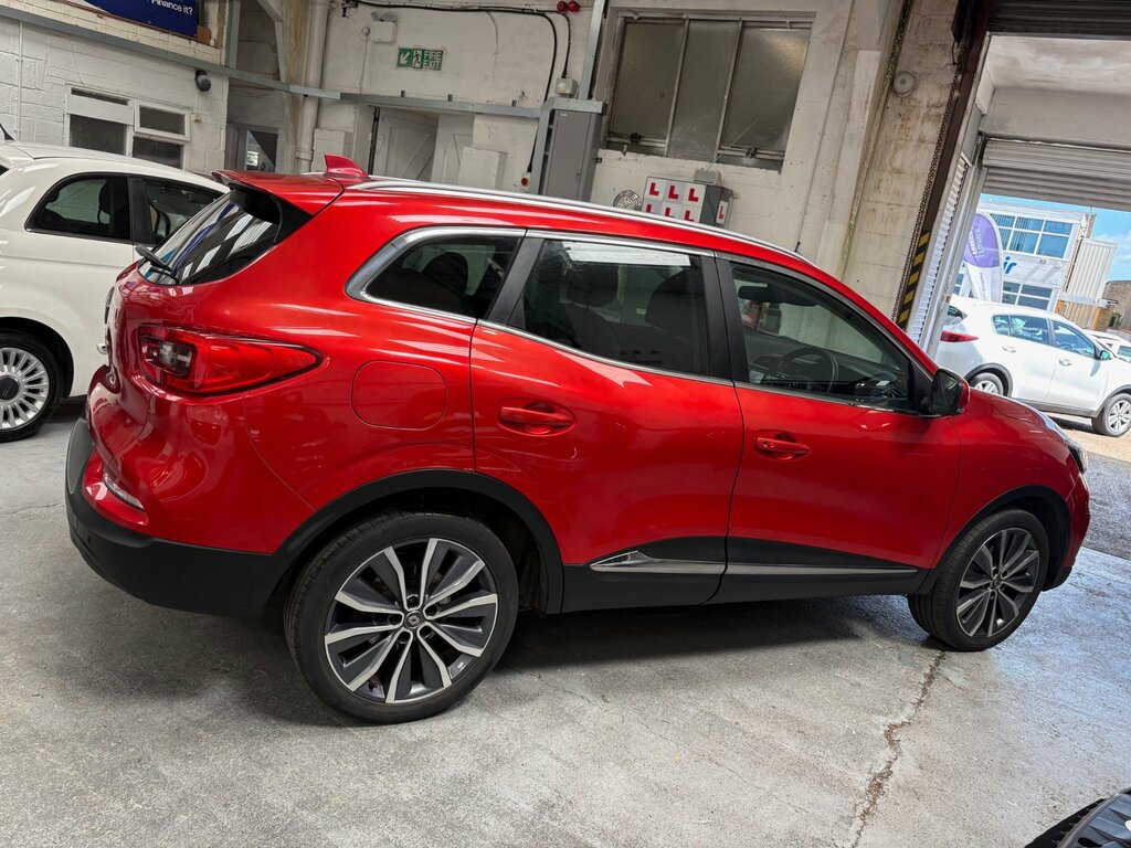 Renault Kadjar 1.3 Tce Iconic Suv Euro 6 Ss HT19OCS Red #5
