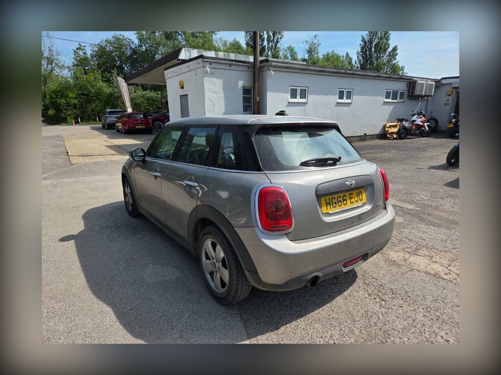 Mini Hatch 1.2 One Hatchback Euro 6 Ss HG66EJO Silver #2
