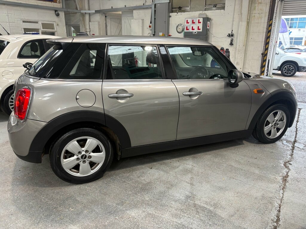 Mini Hatch 1.2 One Hatchback Euro 6 Ss HG66EJO Silver #6