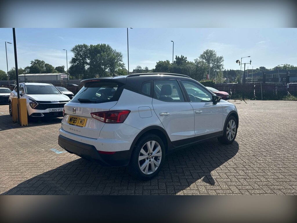 Seat Arona 1.0 Tsi Gpf Se Technology Suv Eu White #3
