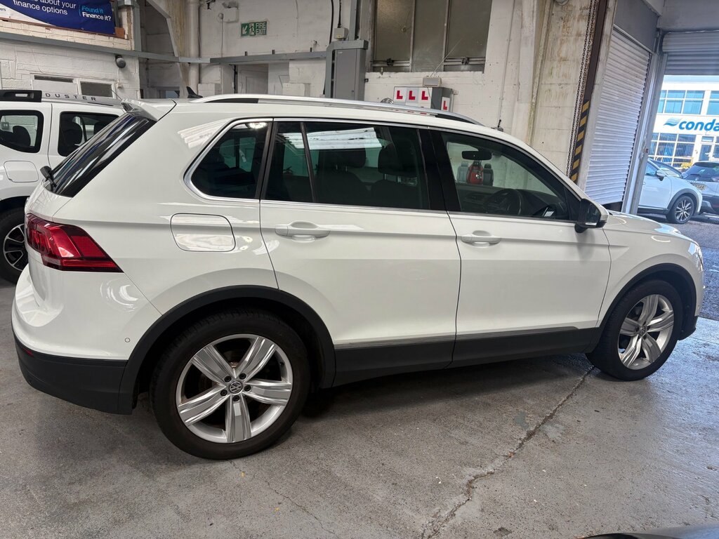 Volkswagen Tiguan 1.5 Tsi Evo Match Suv Euro 6 S CK20ZHY White #6