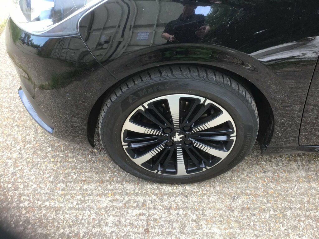 Peugeot 208 Tech Edition Grey #18