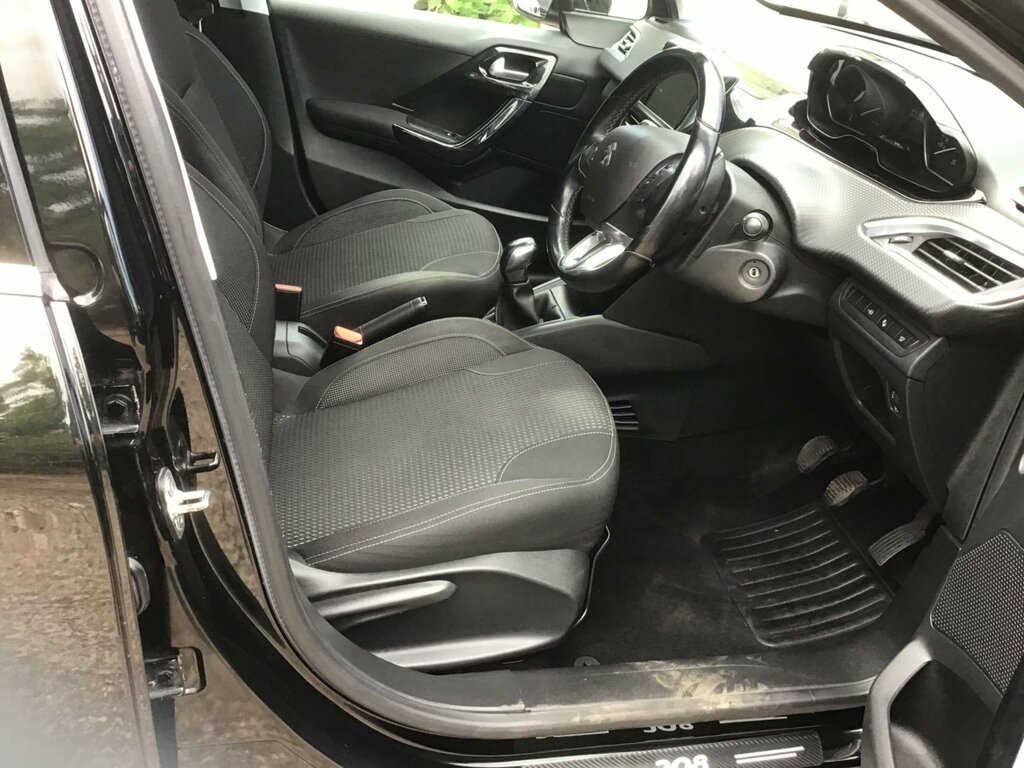 Peugeot 208 Tech Edition Grey #12