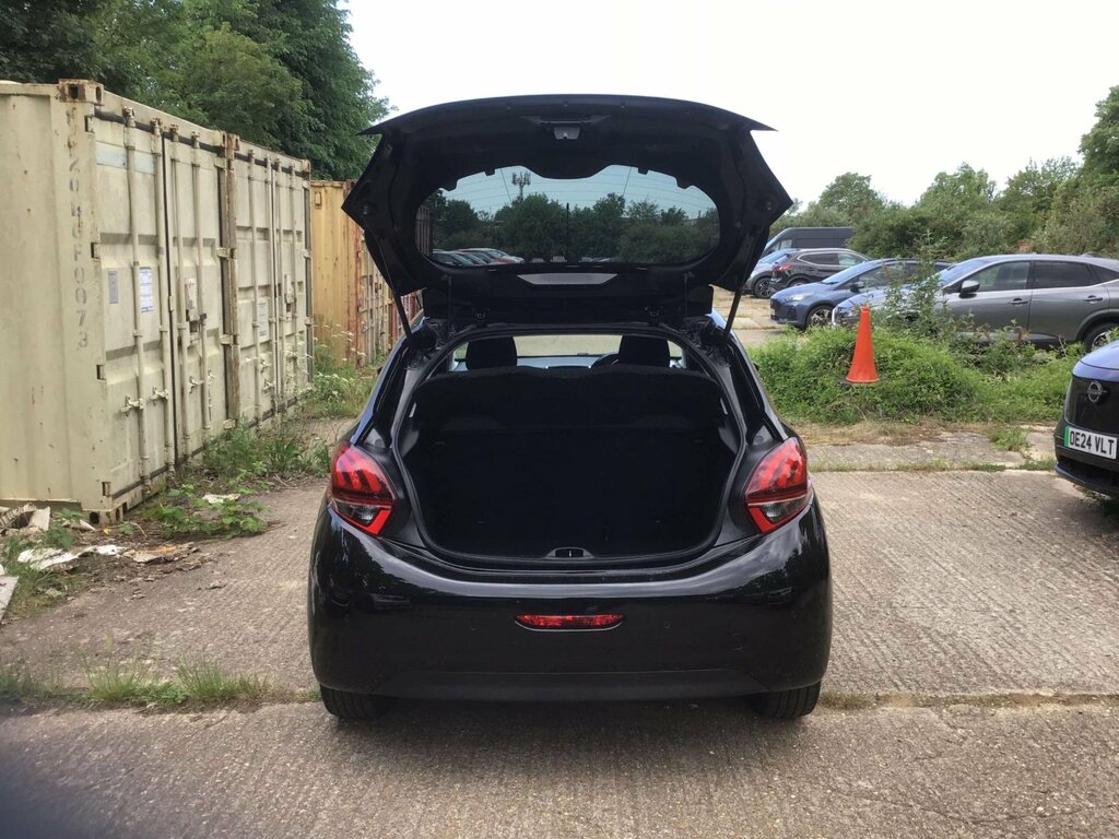 Peugeot 208 Tech Edition Grey #13