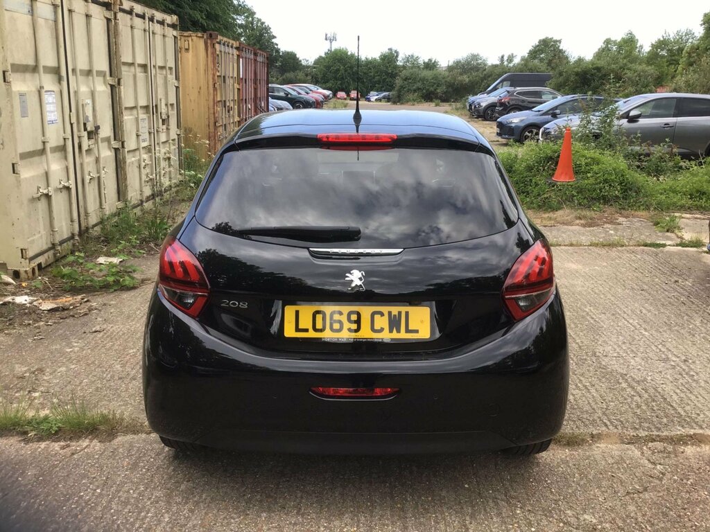 Peugeot 208 1.2 Puretech Tech Edition Hatchback Man Black #3