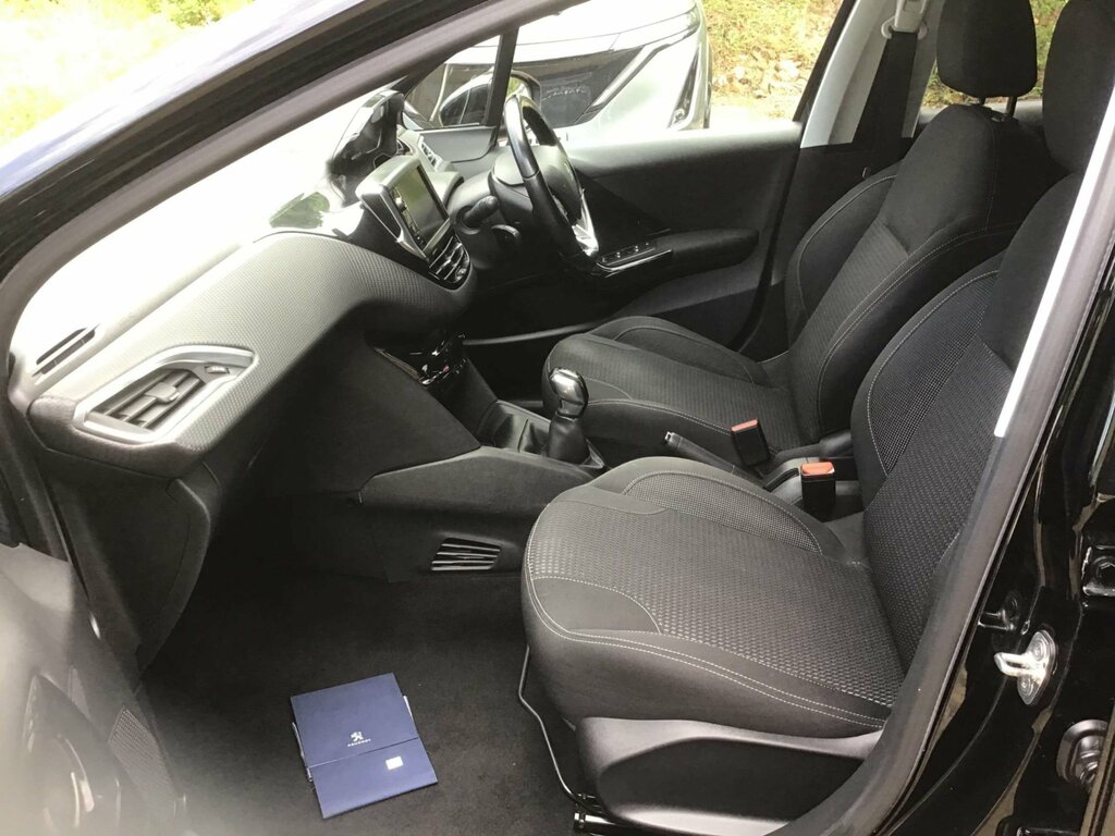 Peugeot 208 Tech Edition Grey #7