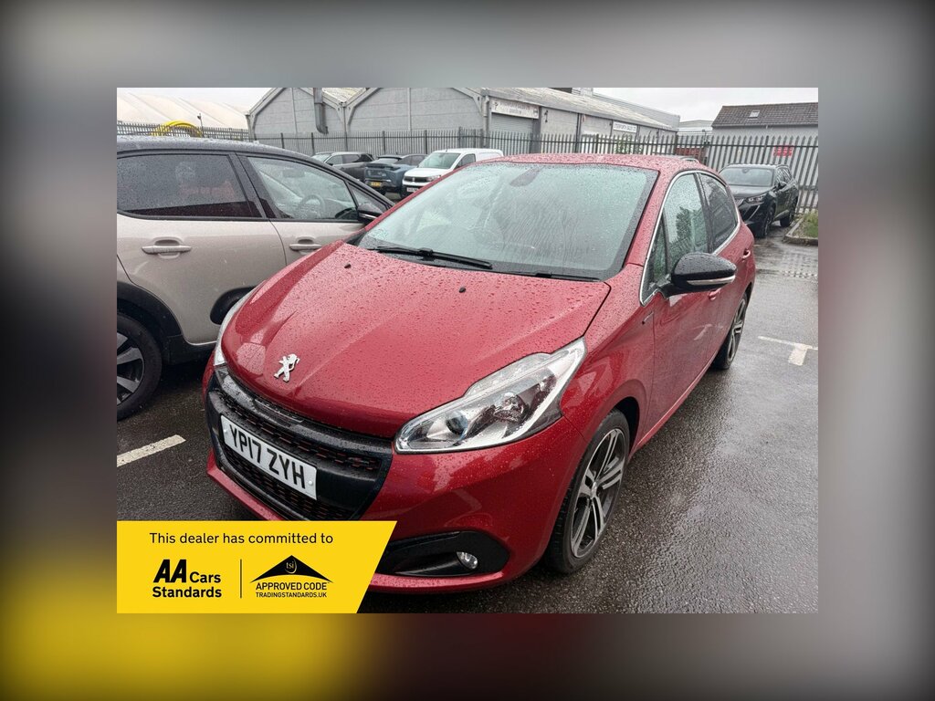 Peugeot 208 Active Black #1