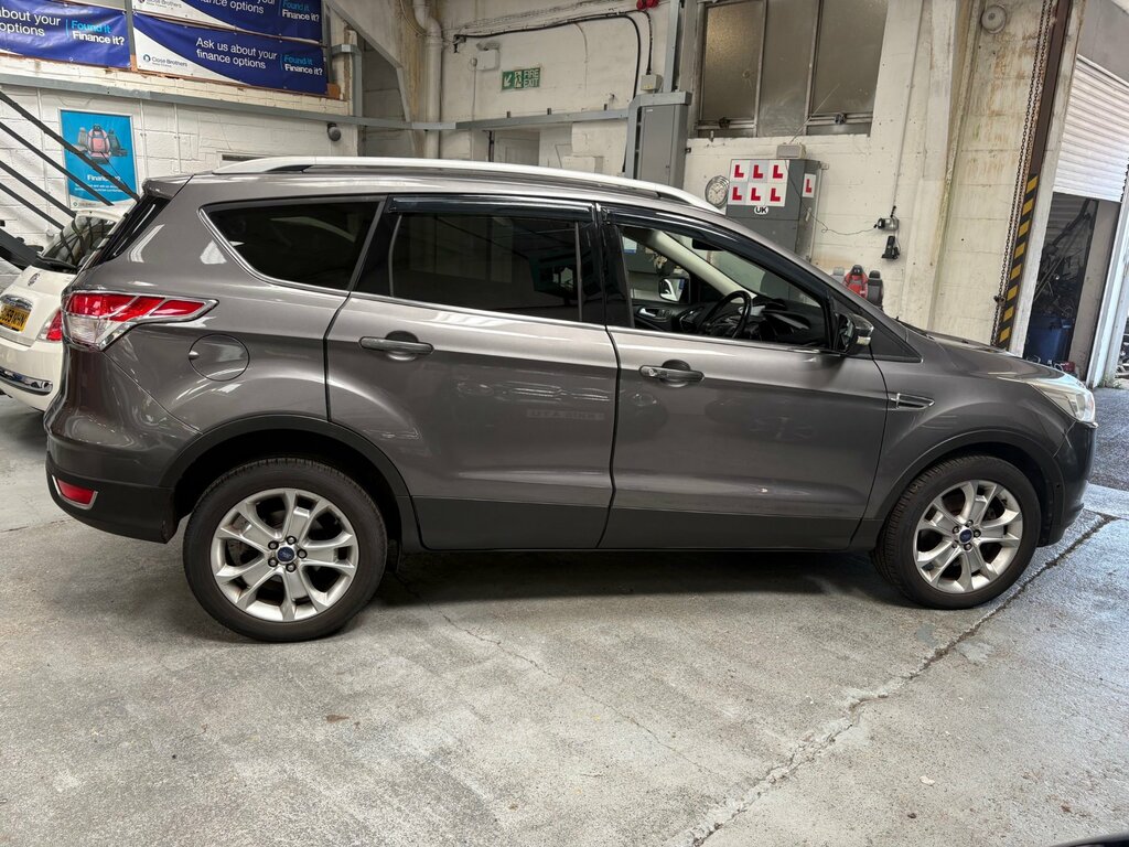 Ford Kuga 2.0 Tdci Titanium Suv 2Wd Euro 5 NJ14HTZ Grey #6