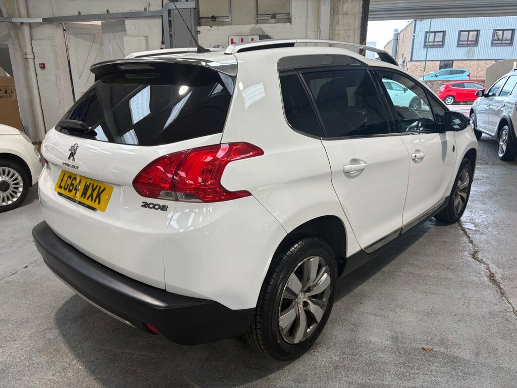 Peugeot 2008 1.2 Vti Puretech Crossway Suv Eu LG64WXK White #5