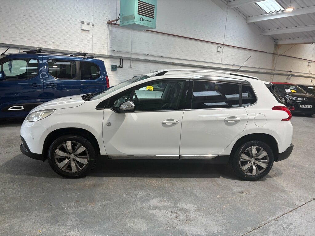 Peugeot 2008 1.2 Vti Puretech Crossway Suv Eu LG64WXK White #2