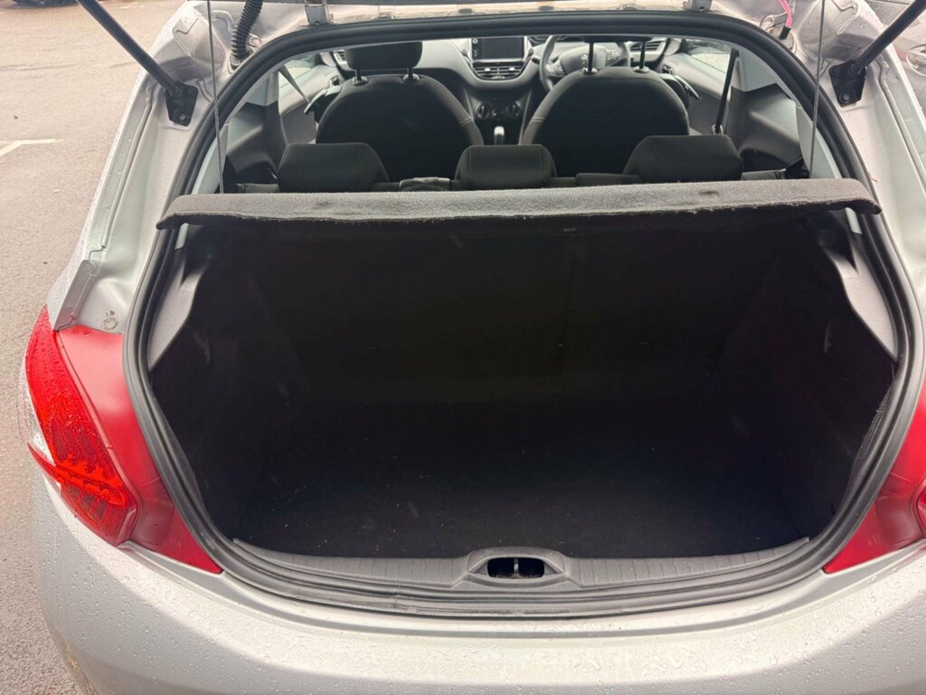 Peugeot 208 Access Ac Black #6